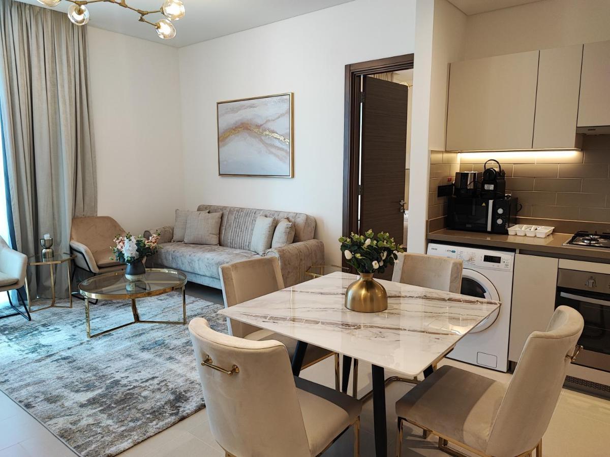Beautiful 2 Bedroom Next To Business Bay - Sobha Creek Vista Dubái Exterior foto